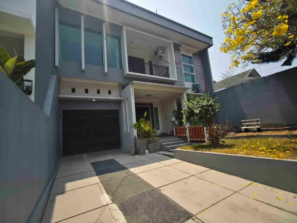 Disewakan Rumah 2 lantai Sampangan menoreh semarang
