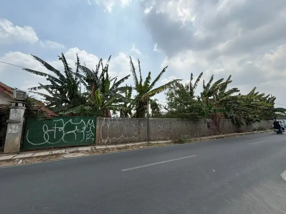 Dijual Kavling Cluster Serenade Lagoon View Taman, Luas 280M2, SHM, Siap Bangun, bisa KPR, Hanya 600M Dari Tol Grand Wisata Bekasi