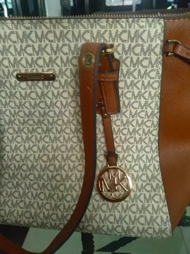 Tas jinjing MKMC