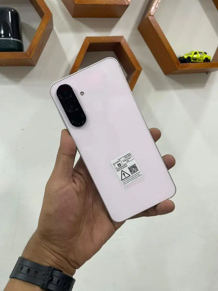 samsung a56 12/256 pink