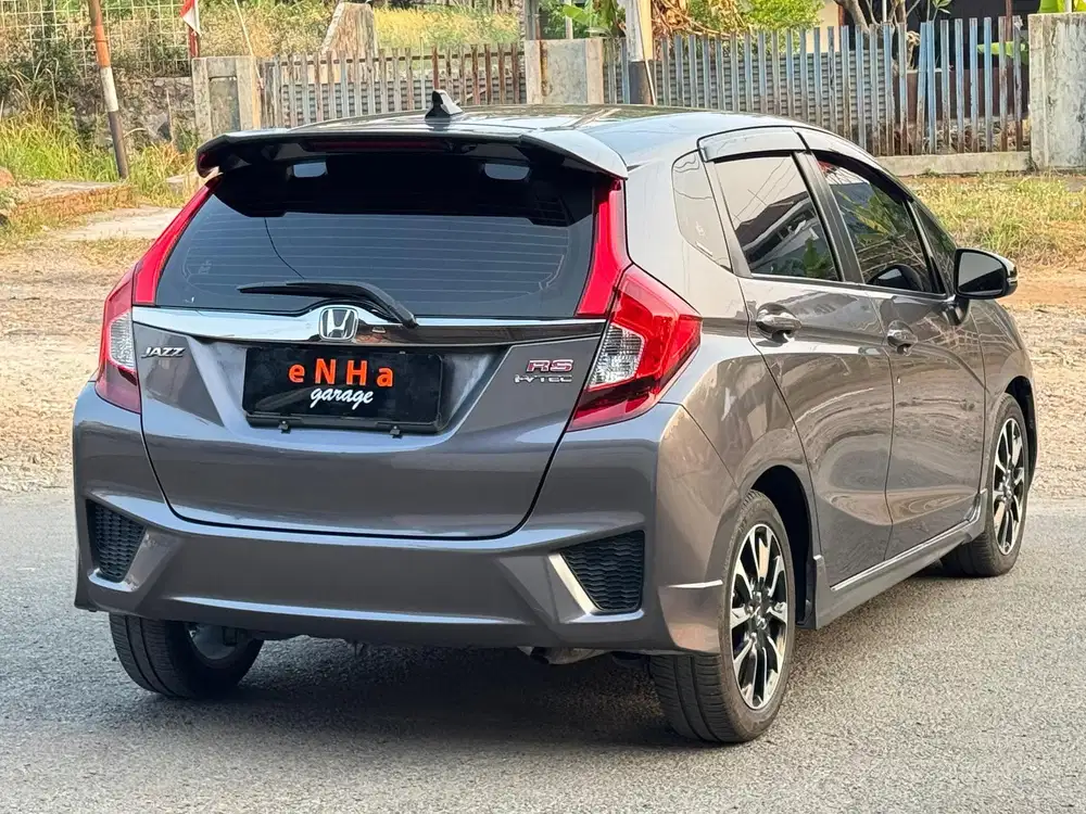DP 8 JT.. Honda JAZ RS GK5 1.5 A/T 2016.. eNHa garage Semarang..