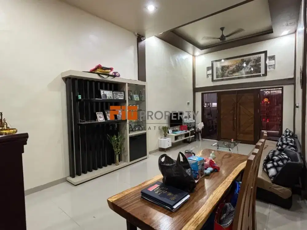 DIJUAL RUMAH FULL FURNISHED JALAN BAMBU II