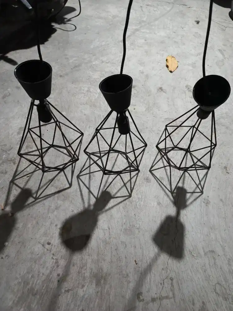 Cap lampu gantung variasi buat cafe rumah
