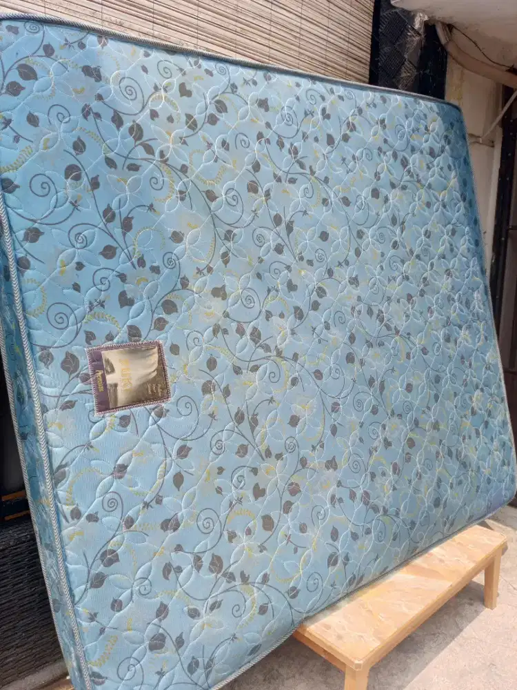 KASUR spring bed