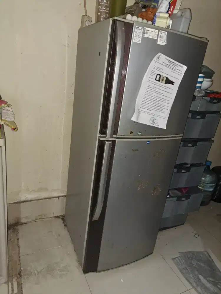 Kulkas 2 pintu Sharp