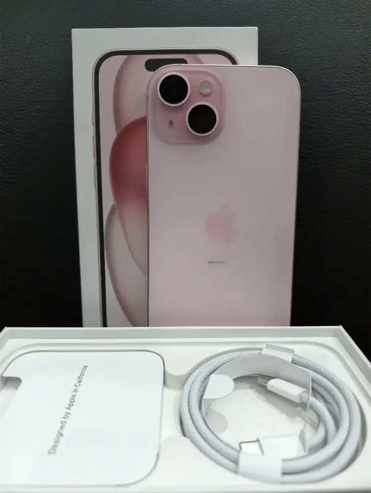 iPhone 15 128GB iBox Garansi Panjang Open box CC 0