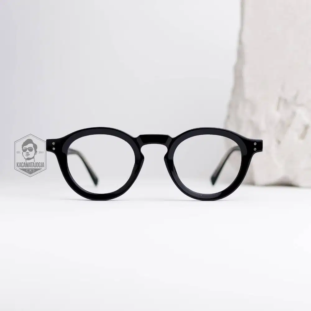 Kacamata Jogja - Kacamata Bulat Frame Shelby Retro - Daksha 01