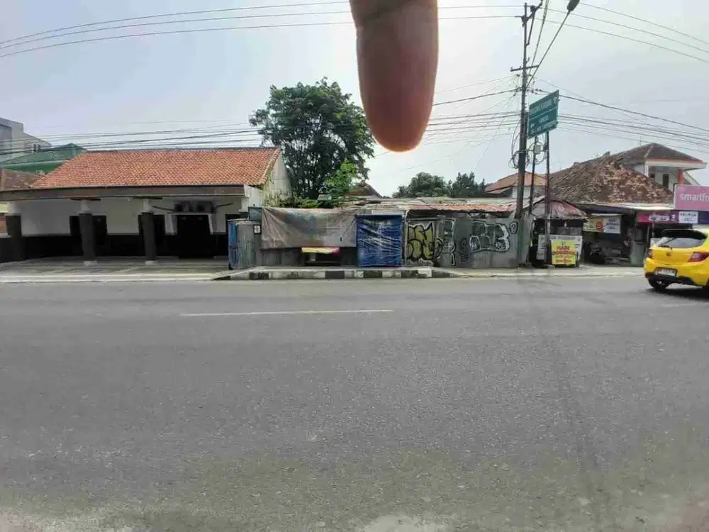 Tanah Kosong di Wolter Monginsidi dkt Akar Hotel dn Bank Lampung