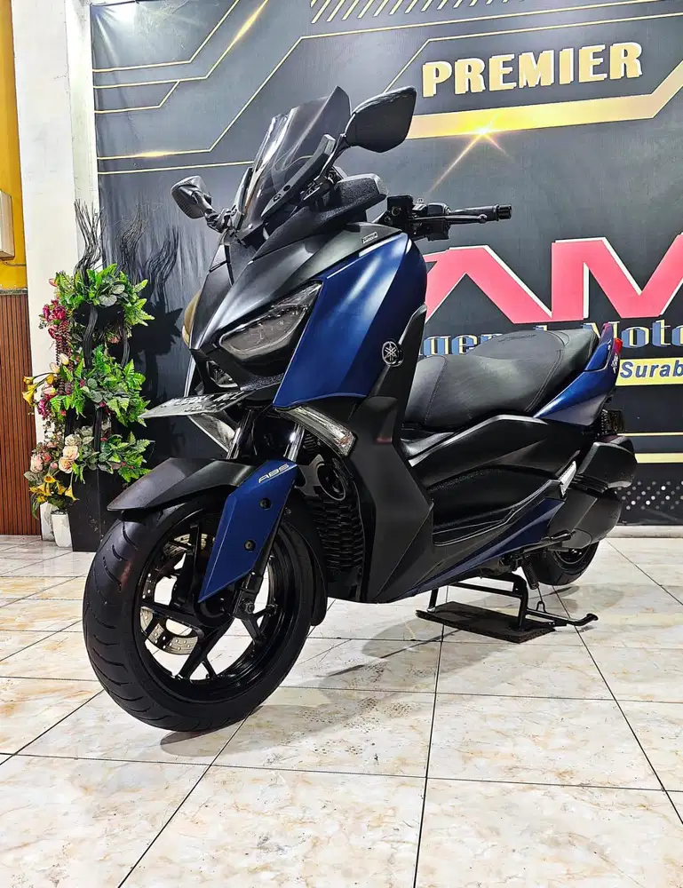 YAMAHA XMAX ABS 250cc BLUE MATTE MEWAH TH 2022. ANUGERAH MOTOR RUNGKUT
