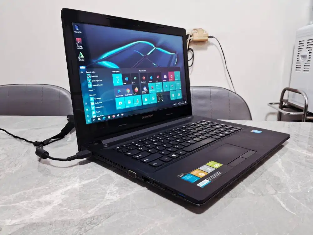 LENOVO 4GB 500GB SSD ReadyUp Batre BARU Mulus Normal Laptop Bergaransi
