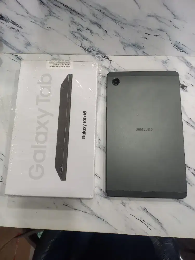 Second Samsung Tab A9 4G 4/64GB ex display 2jt