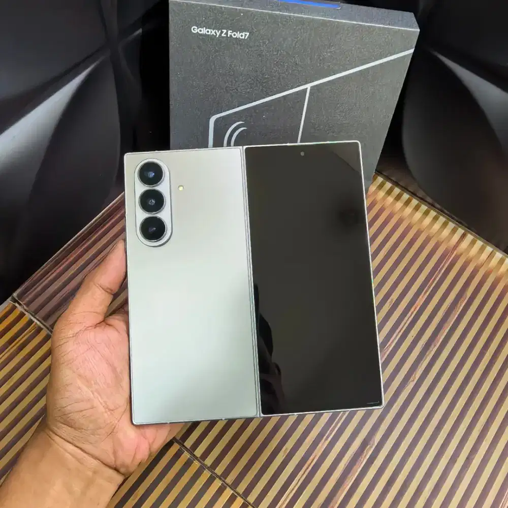 Samsung Z Fold 7 512GB Sein Garansi resmi on oktober 2027