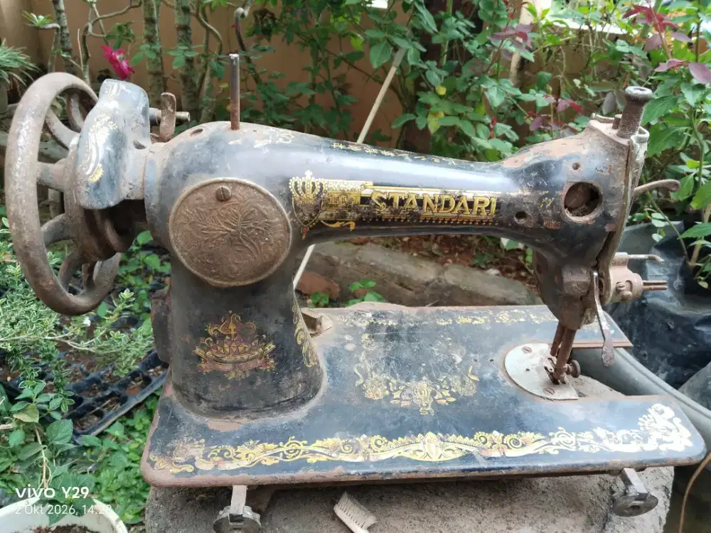 Mesin jahit jadul standard