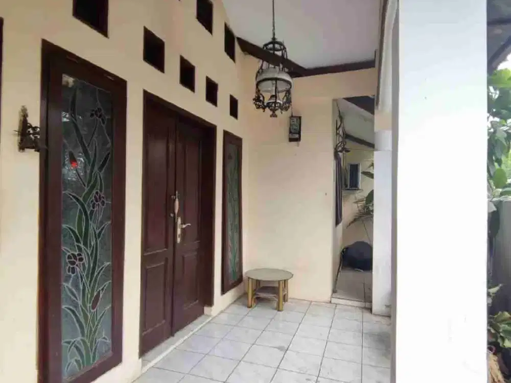 rumah di pondok Pekayon indah