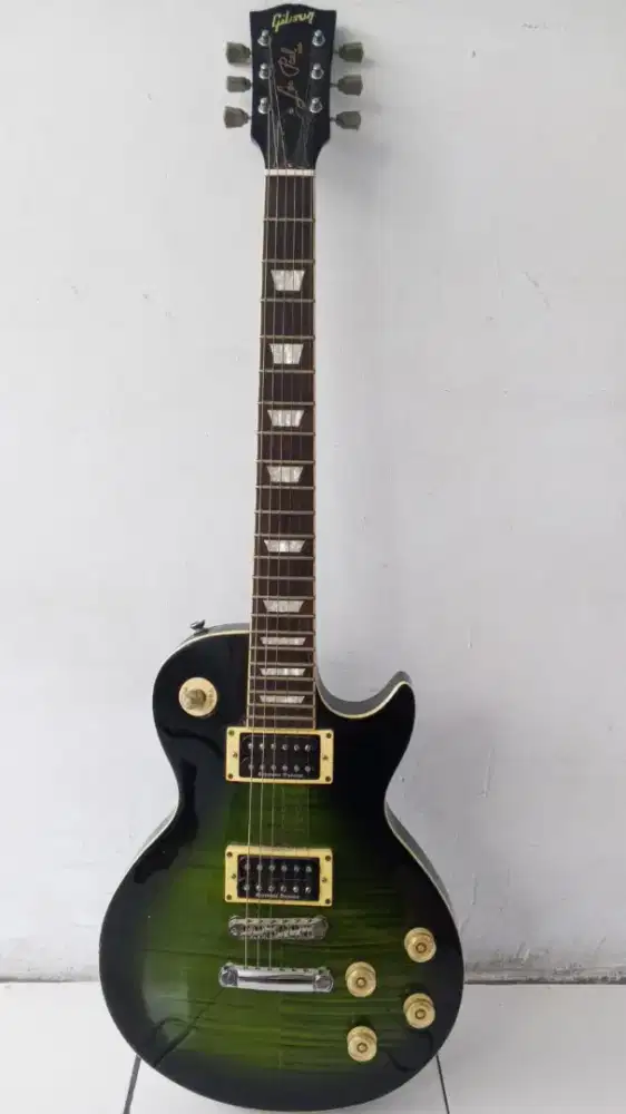 Gitar Elektrik Custom Model Les Paul Standard Green Burst