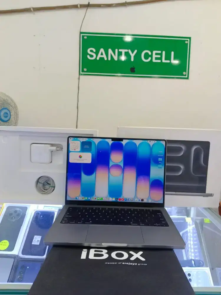 Macbook air m3 8/1 tb garansi resmi inter