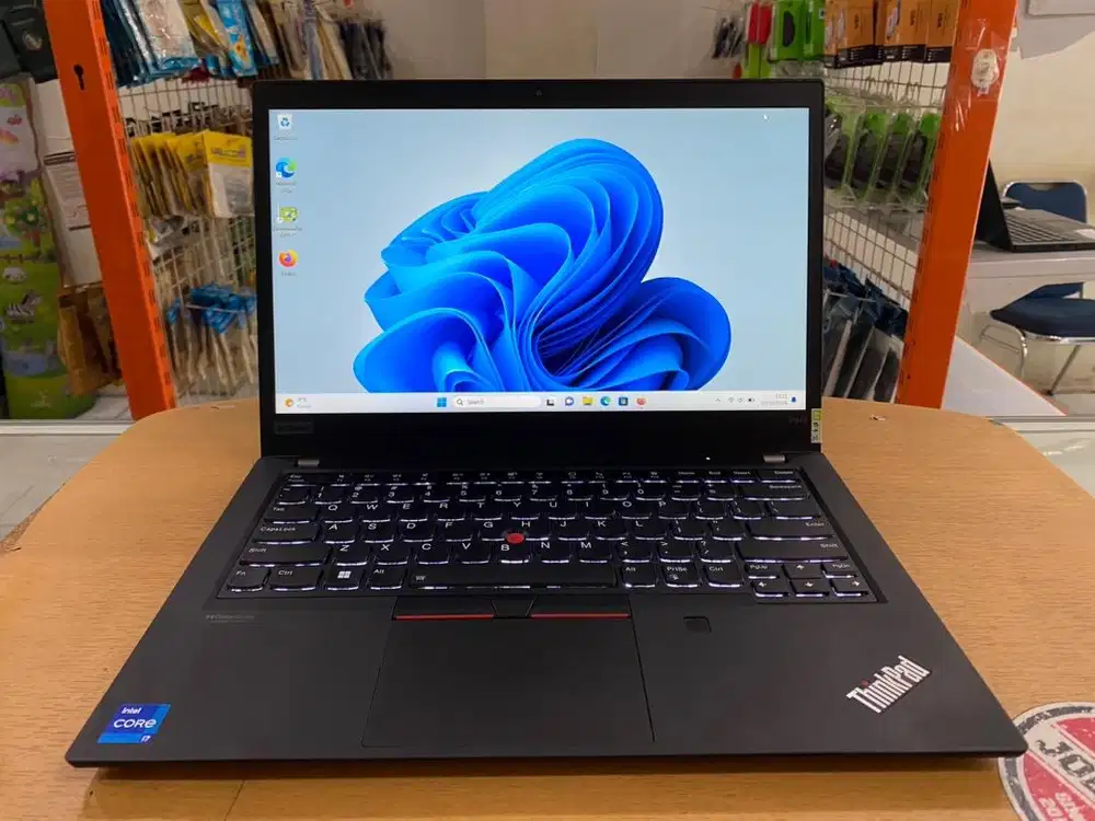 Lenovo ThinkPad P14S Core i7Gen11 Ram 16GB SSD 512GB Nvidia 4GB Mulus