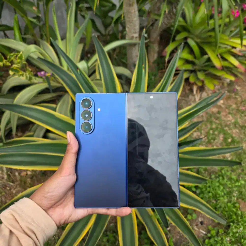 SAMSUNG Z FOLD 7 12/512GB GARANSI RESMI