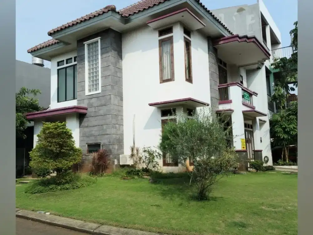 Rumah Siap Huni Posisi Hoek di Legenda Wisata Cibubur