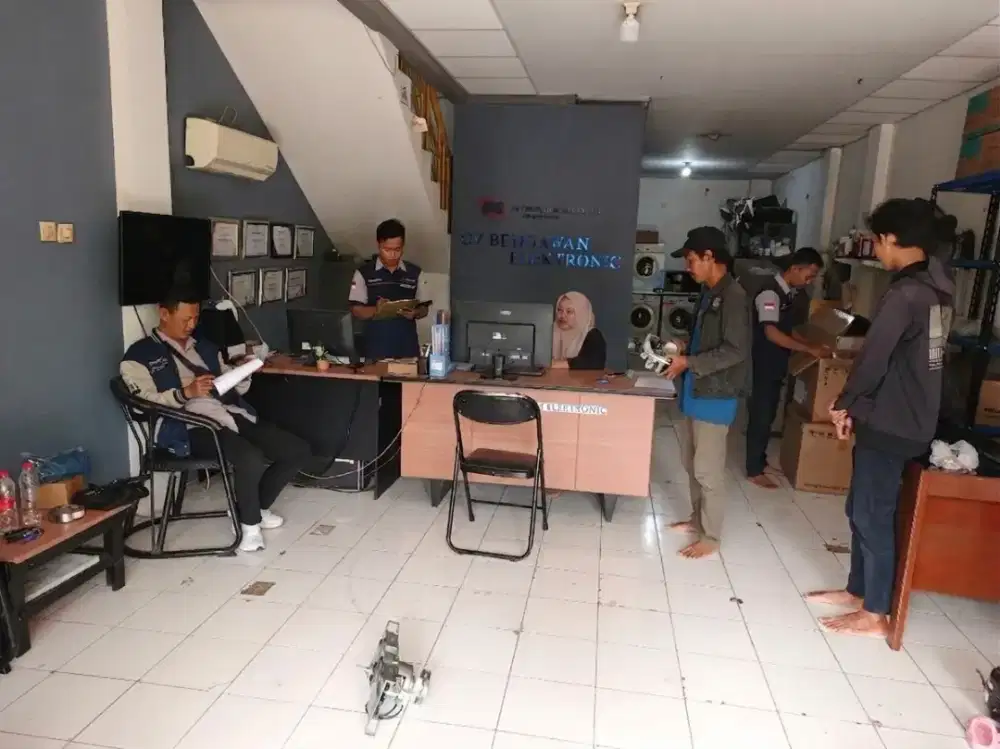 Teknisi AC & Kenek