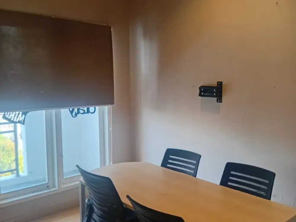 Sewa Ruangan Private Office