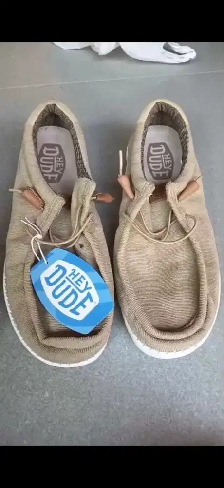 Sepatu size 44 borongan