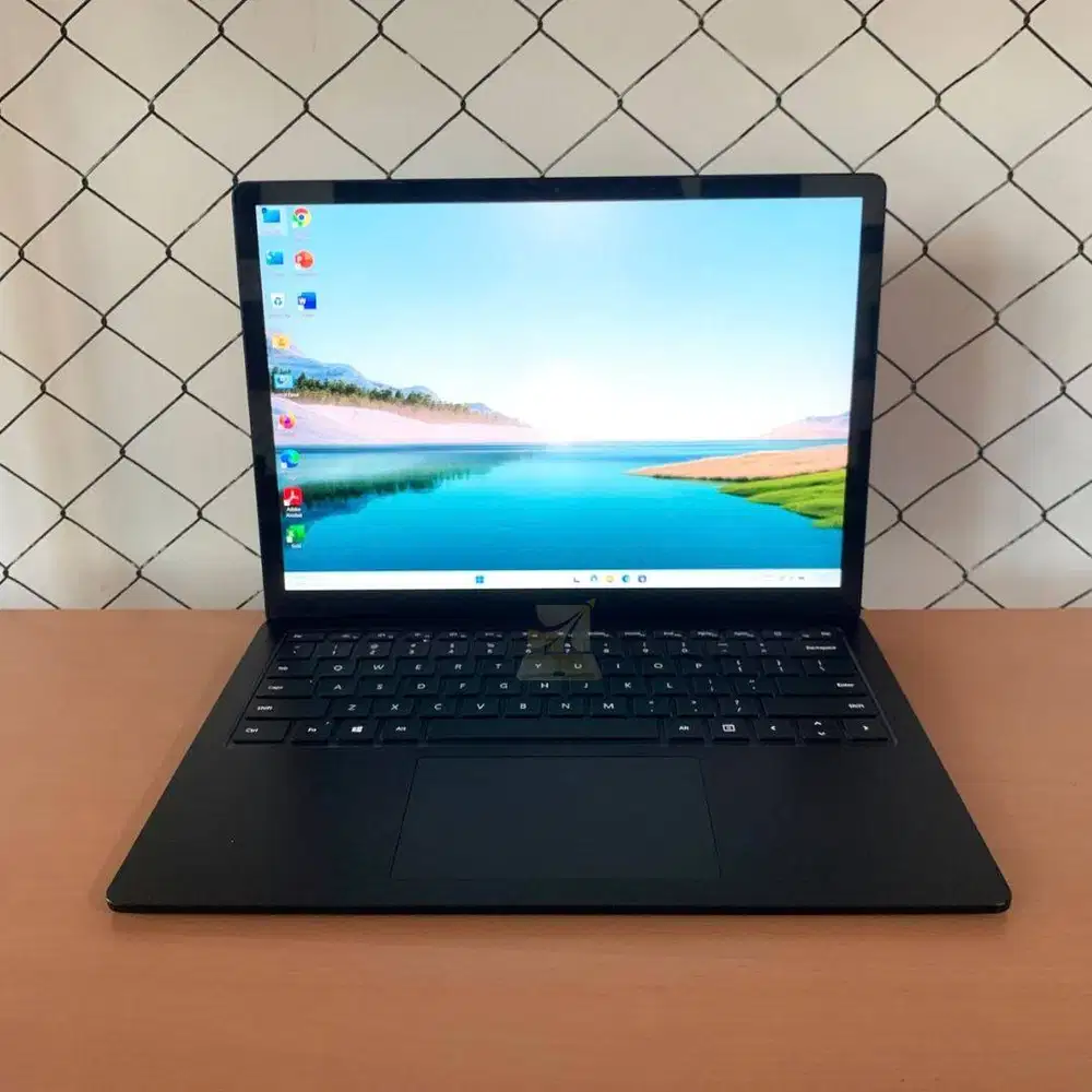 Microsoft Surface Laptop 4 / i5-1145G7 / RAM 16GB / SSD 512GB / Intel