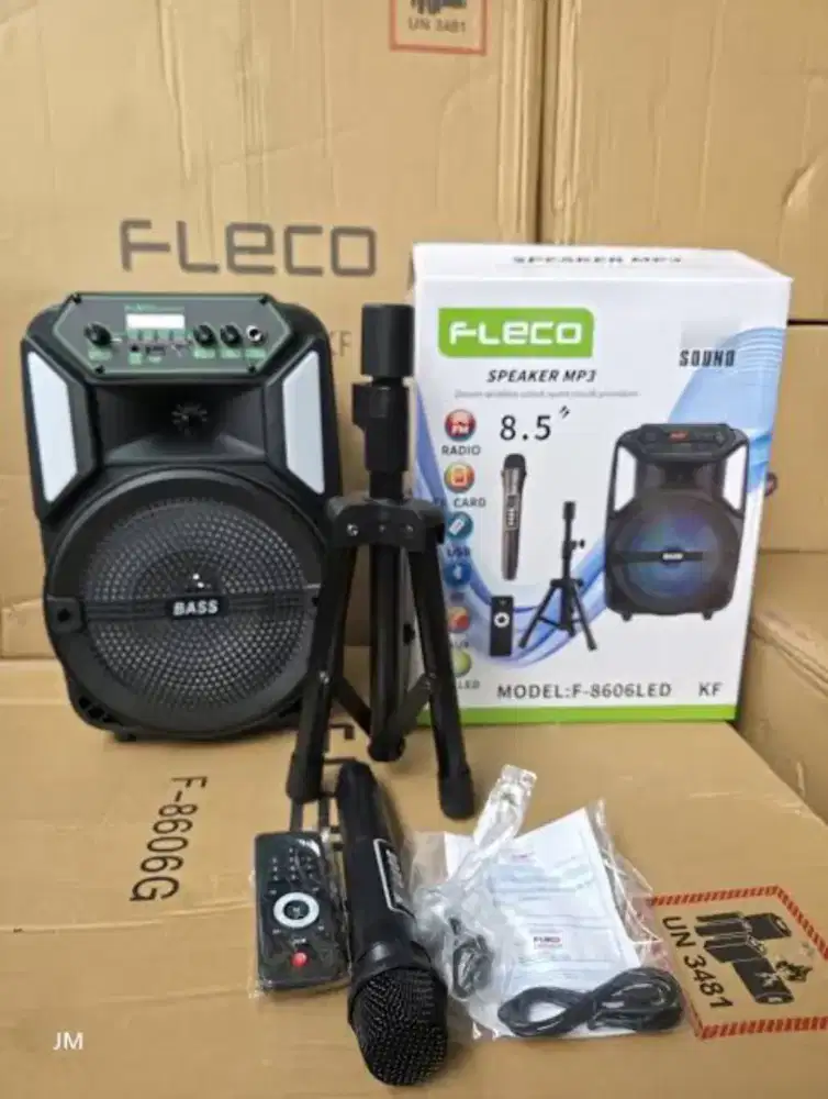 Speaker karaoke stand
