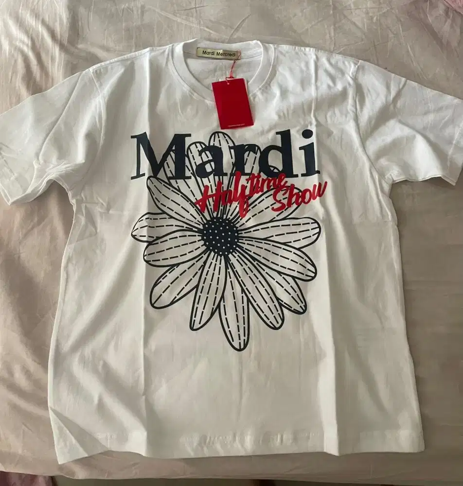 Kaos mardi wanita