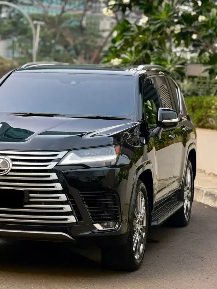 [CASH] LEXUS LX600 VIP 2+2