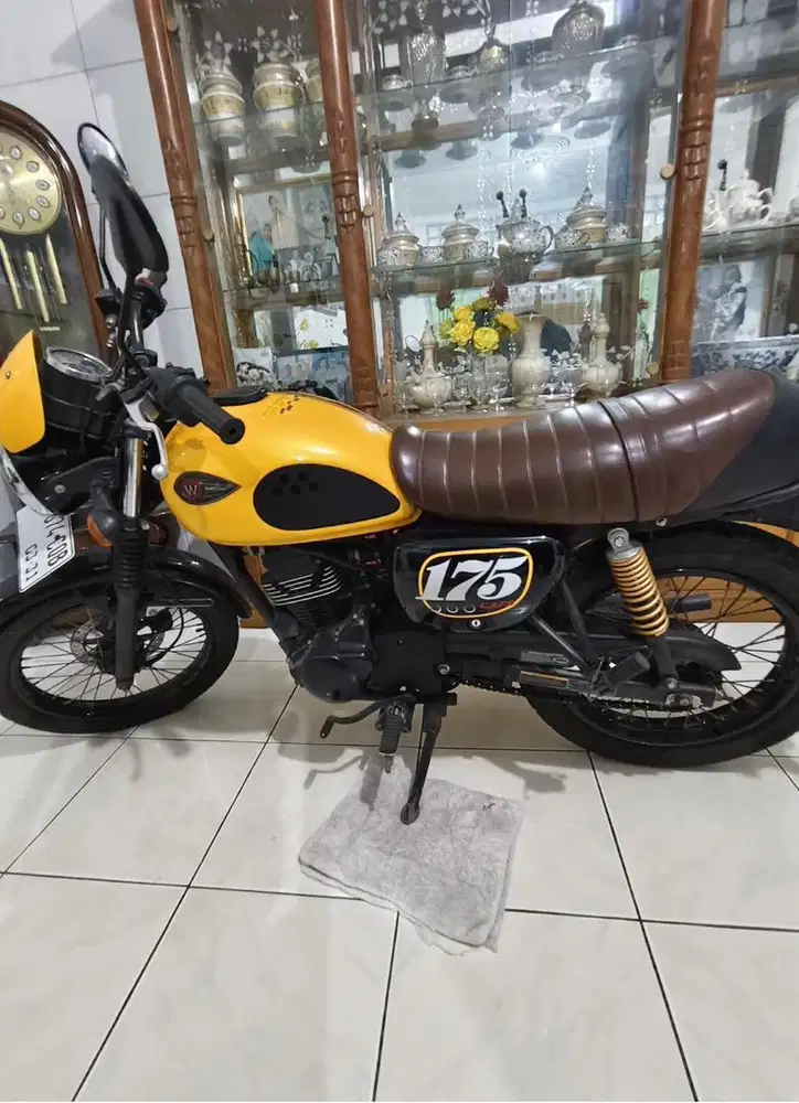 KAWASAKI W175 CAFE RACER - 2019