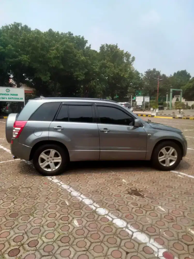 Suzuki grand vitara jlx automatik istimewa 2008
