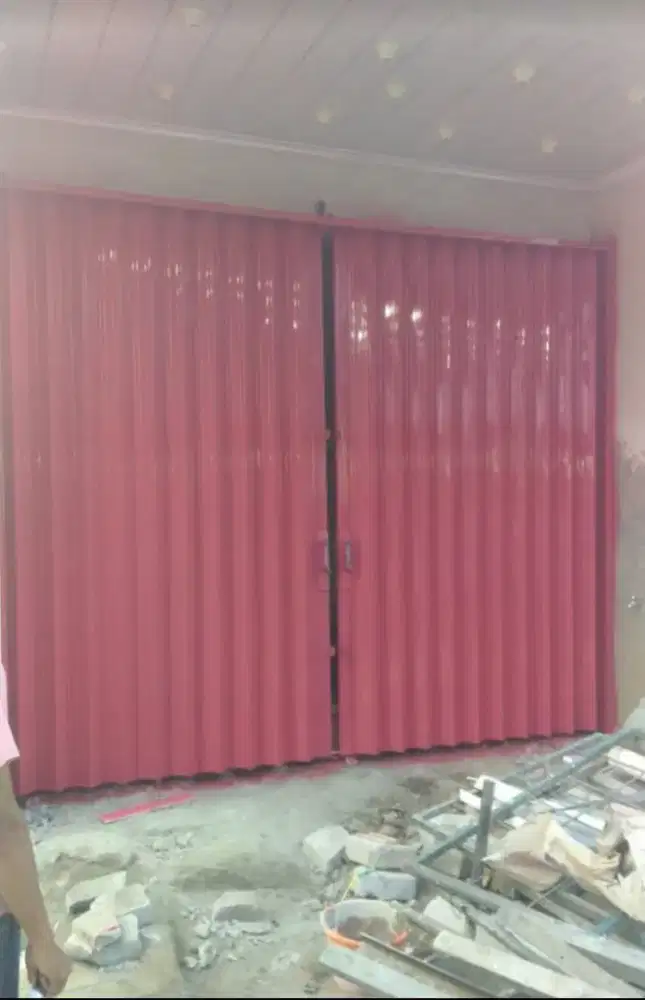 FOLDING GATE DAN HARMONIKA