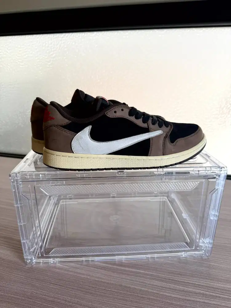 Sepatu Air Jordan 1 Retro Low OG x Travis Scott 'Mocha' - Size 43
