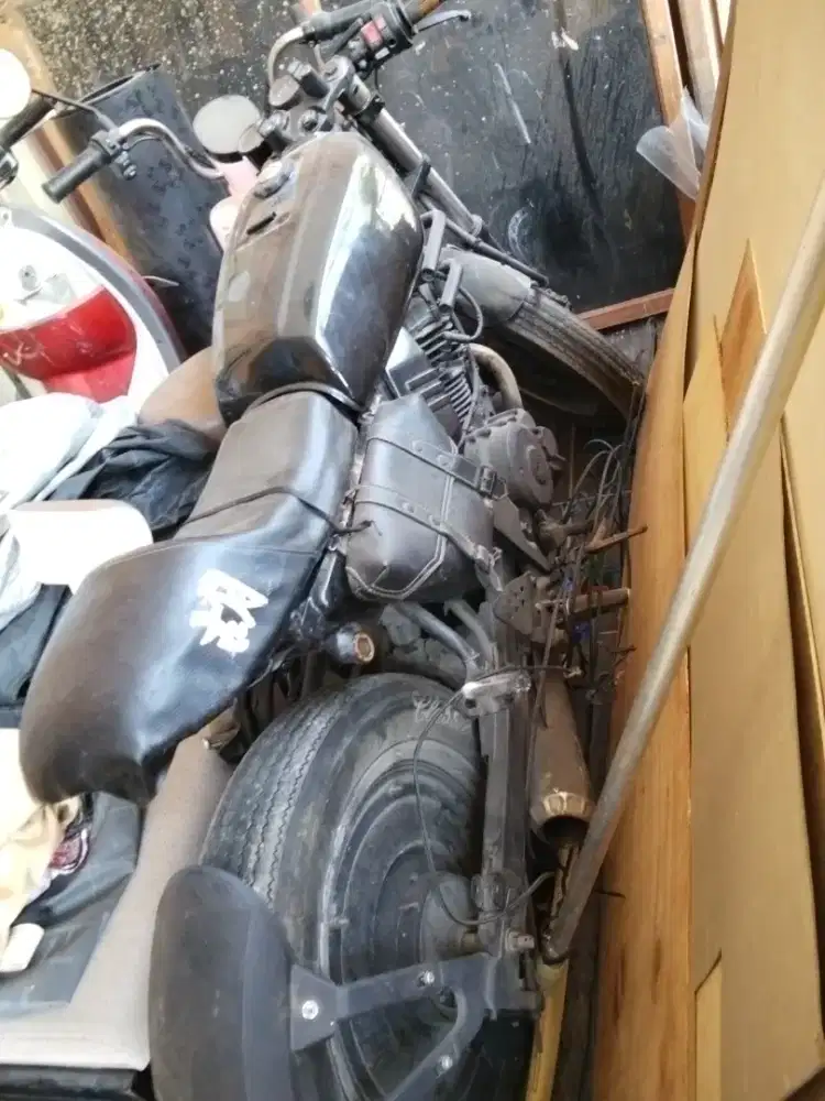 dijual cepat Yamaha Byson custom 2013