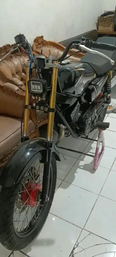 Rx King 96 Biru (Body Black)