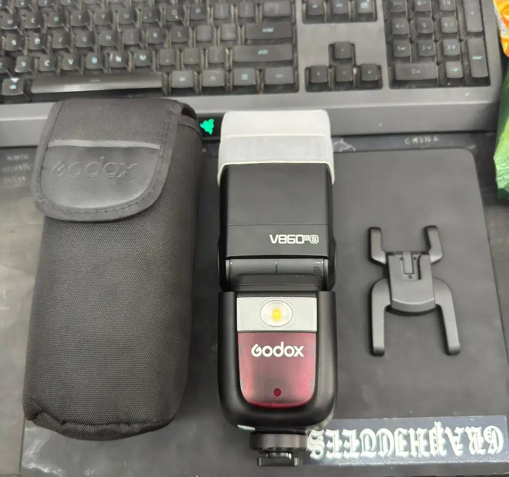Godox V860 III Harga baru di 2,9jt