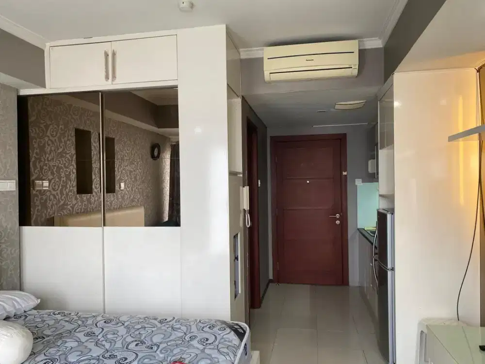 Sewa Studio Full Furnished Siap Huni – Mediterania Garden 2, Strategis & Nyaman