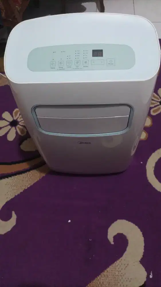 AC Portable 1pk merk Midea