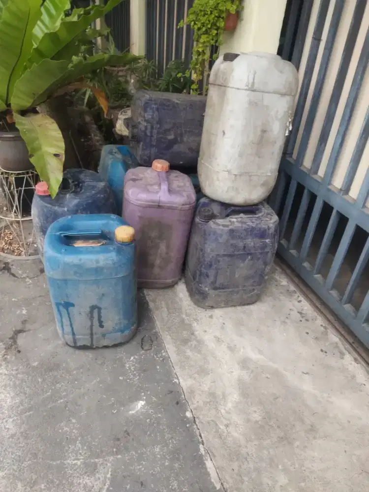 Jerigen bekas 30 ltr