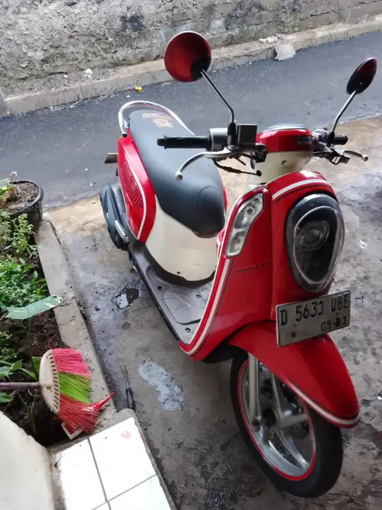 Jual scoopy 2013
