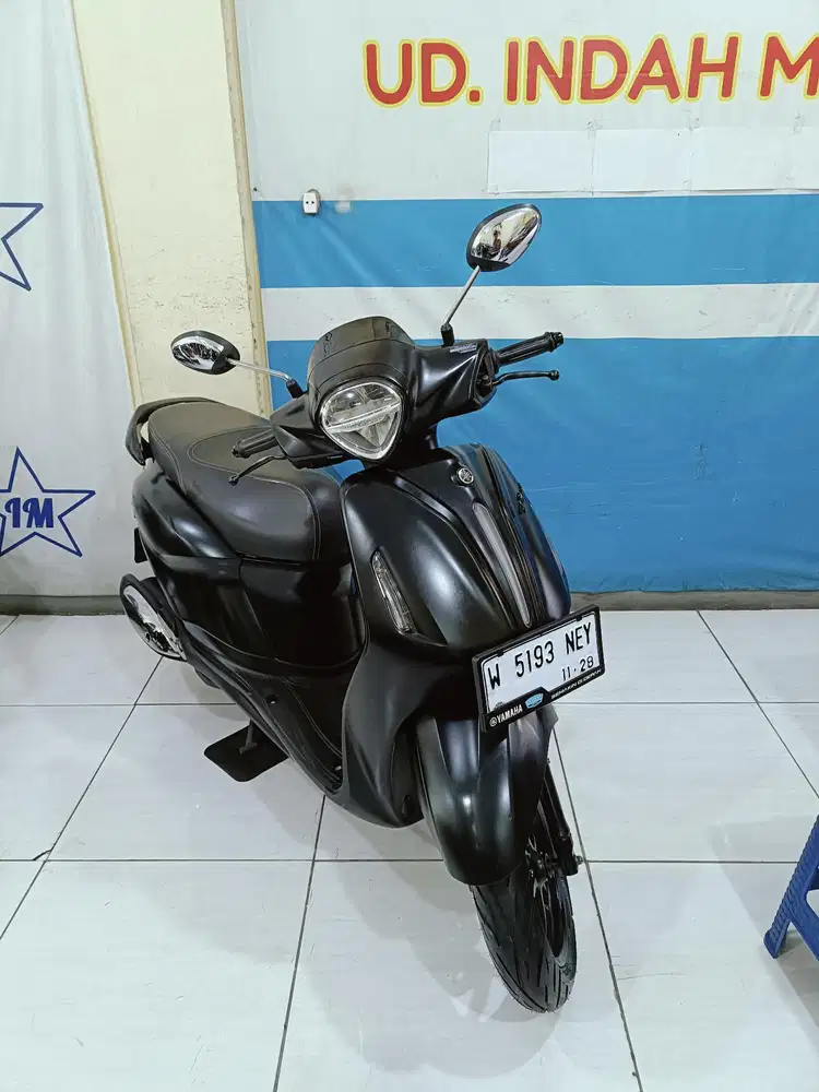 BISA KREDIT YAMAHA GRAND FILANO 125 2023 mulus siap pakai