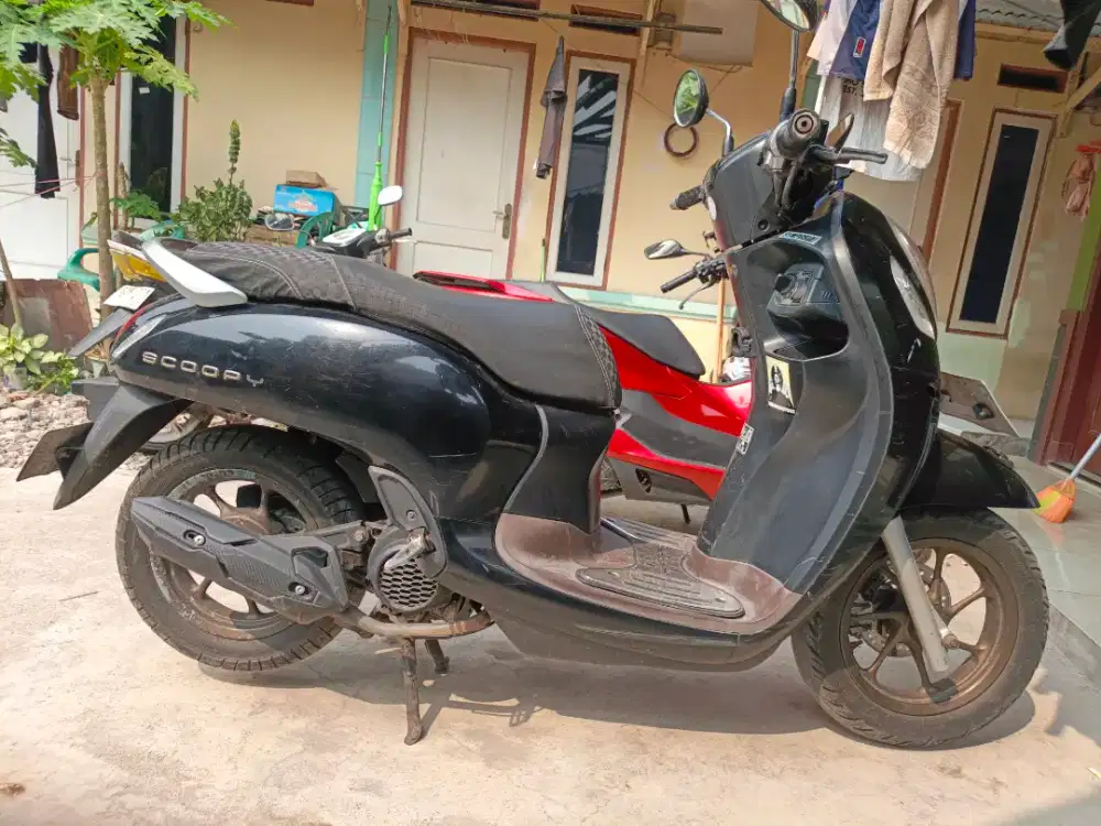 Scoopy Prestige 2021