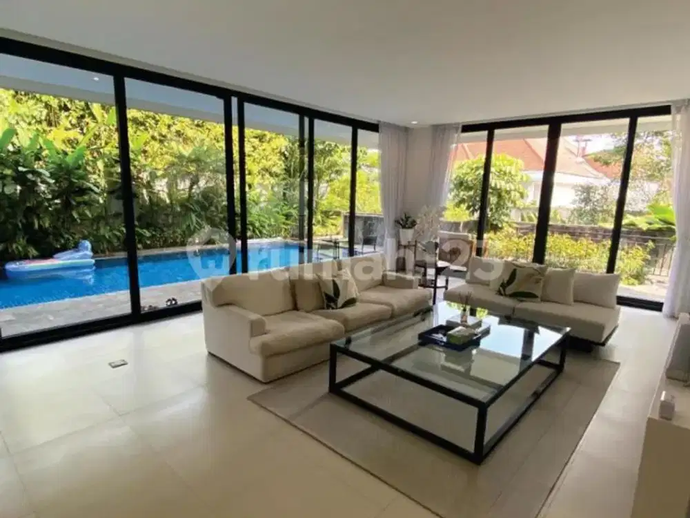 Jual./ Sewa Rumah Mewah Kemang 3 Lantai Swimming.pool