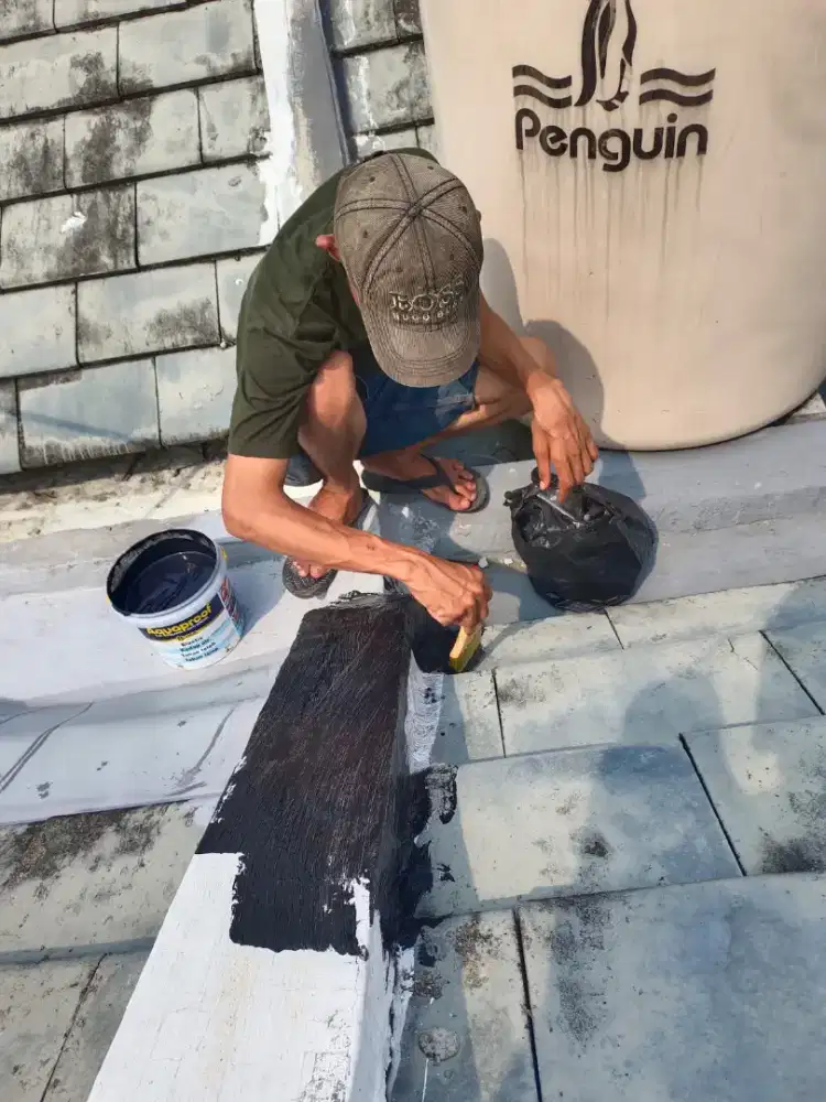 Perbaikan atap bocor, dak cor rembes, perbaikan talang air