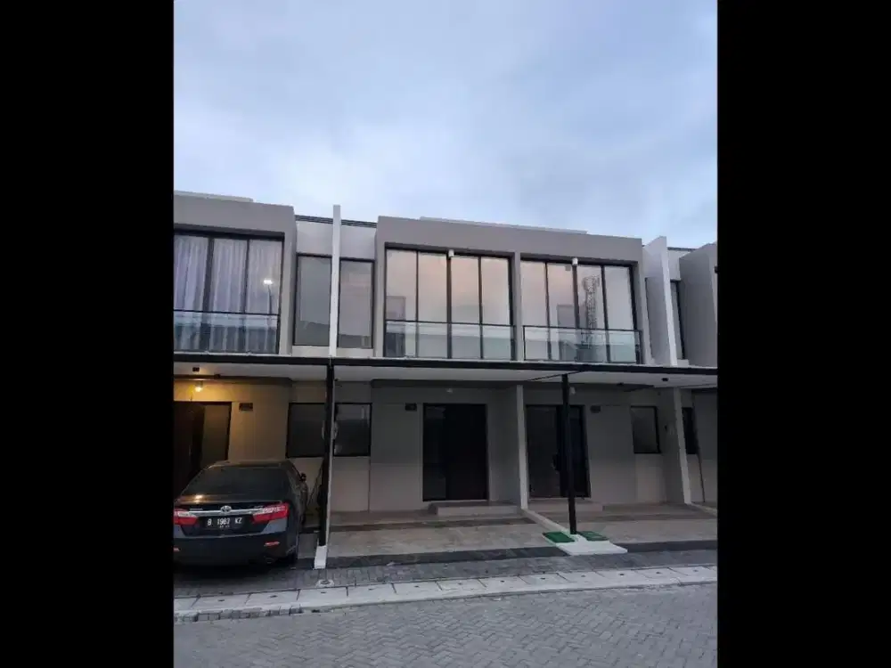Disewakan Rumah Millennial PIK 2 Ukuran 4.5x10 2 Lantai Minim Sewa Murah