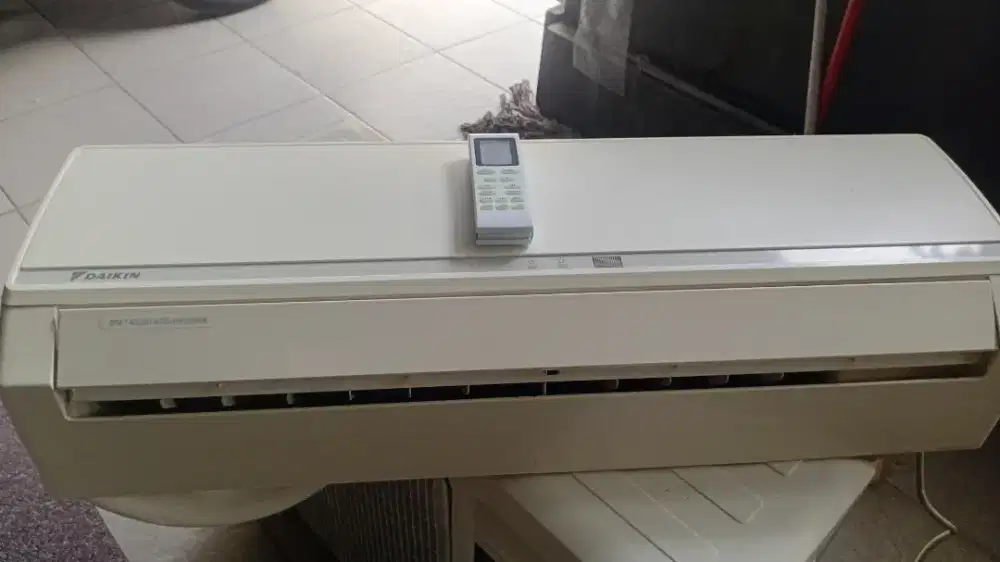 Ac Daikin 1 pk. Siap pasang 2.550 jt.