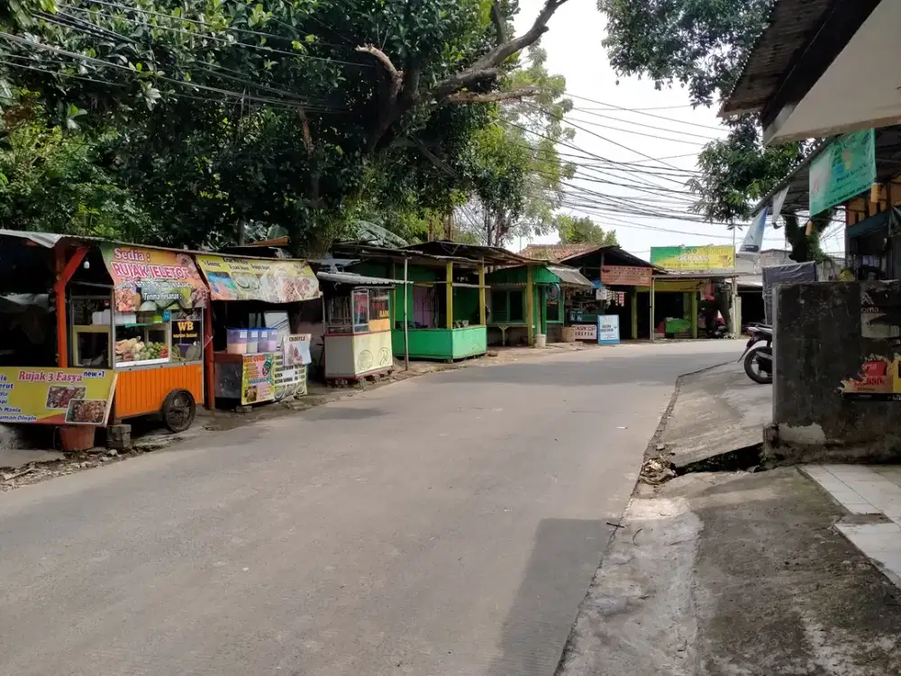 Tanah Pinggir Jalan Raya, Cocok Untuk Gudang, Pabrik atau Bangun Town House, Lokasi Strategis, Harga Nego