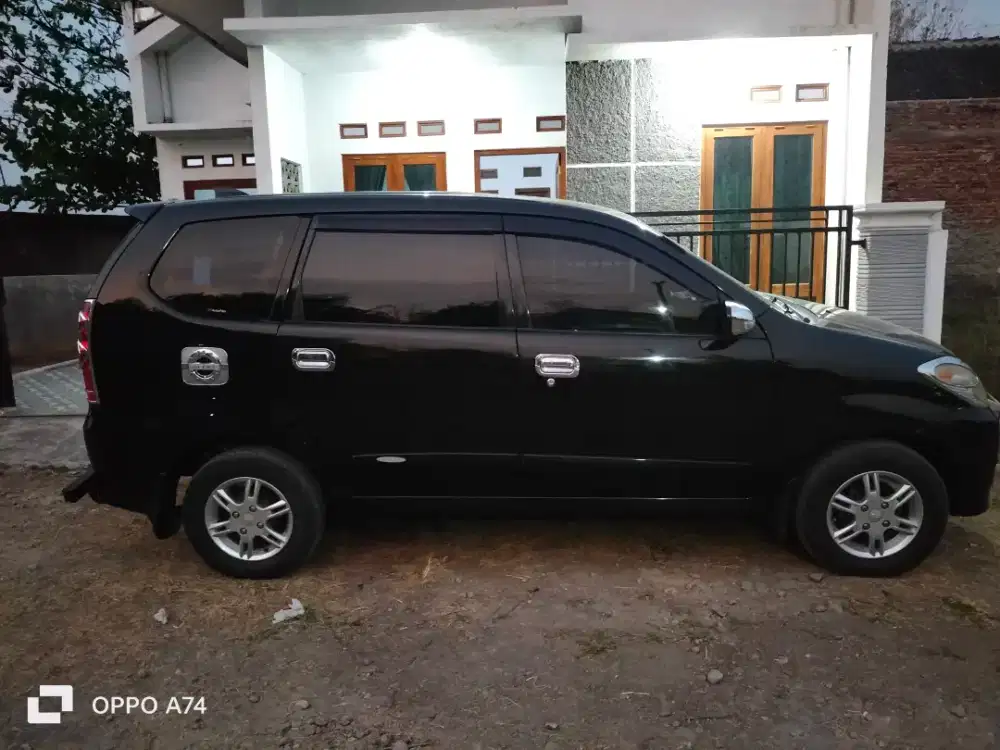Xenia Xi deluxe+ 1.3 2010