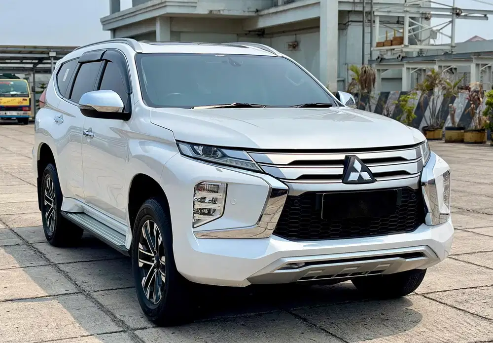 MITSUBISHI PAJERO SPORT DAKAR 2024 PUTIH ISTIMEWA NIK 2023